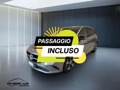 Usata Mercedes B180 Advanced 116 CV (85 kW) 2023 Grigio Utilitaria