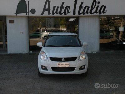 Usata Suzuki Swift 94 CV (69 kW) 2011 Bianco Utilitaria