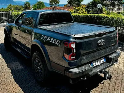 Usata Ford Ranger Raptor 209 CV (153 kW) 2024 Grigio Pick-up