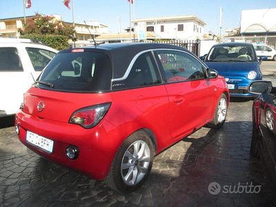 Usata Opel Adam Jam 70 CV (51 kW) 2016 Rosso Utilitaria