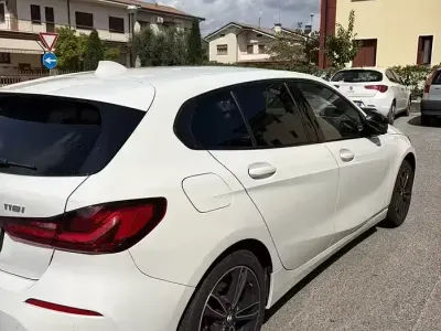 Usata BMW 118 136 CV (100 kW) 2021 Bianco Berlina