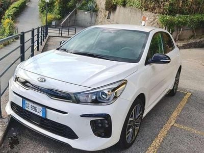 Usata Kia Rio GT-Line 101 CV (74 kW) 2021 Bianco Berlina