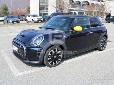 Usata Mini Cooper SE 75 kW (102 CV) 2021 Blu Utilitaria