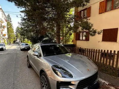 Usata Porsche Macan 245 CV (180 kW) 2019 Bluazzurro SUV