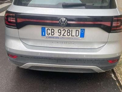 Usata VW T-Cross Advance 95 CV (69 kW) 2020 Argento SUV