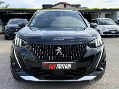 Usata Peugeot 2008 GT 131 CV (96 kW) 2022 Nero SUV