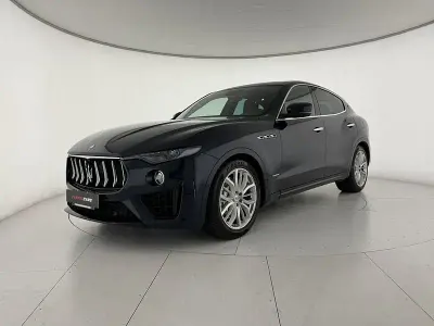 Usata Maserati Levante 349 CV (256 kW) 2018 Blu/azzurro SUV