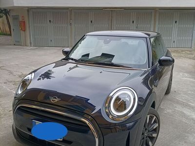 usata Mini Cooper Cooper 1.5vettura praticamente nuova vendo per cambio tipologia auto