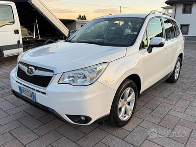 Usata Subaru Forester 146 CV (107 kW) 2013 Bianco SUV