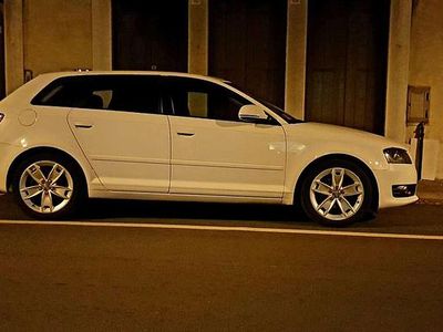 Usata Audi A3 Ambition 105 CV (77 kW) 2009 Bianco Utilitaria