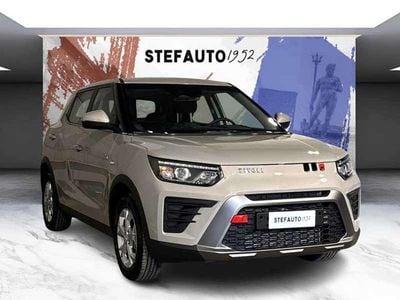 Nuova Ssangyong (KGM) Tivoli 135 CV (99 kW) 2026 Latte greige SUV