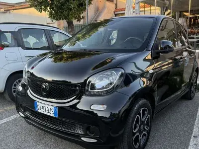 Usata Smart ForFour Prime 71 CV (52 kW) 2016 Utilitaria