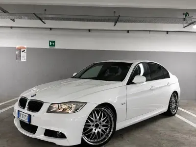 Usata BMW 318 M Sport 143 CV (105 kW) 2009 Bianco Berlina