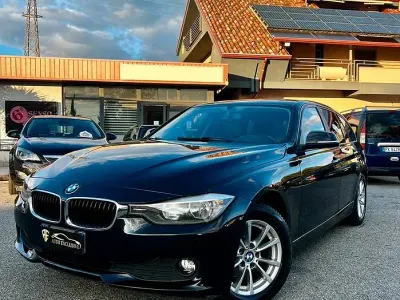 Usata BMW 318 Exclusive 143 CV (105 kW) 2013 Nero Station wagon