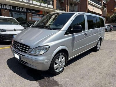 Usata Mercedes Viano 150 CV (110 kW) 2006 Argento Monovolume