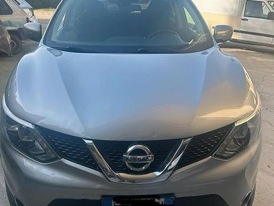 Usata Nissan Qashqai 115 CV (84 kW) 2015 Grigio SUV