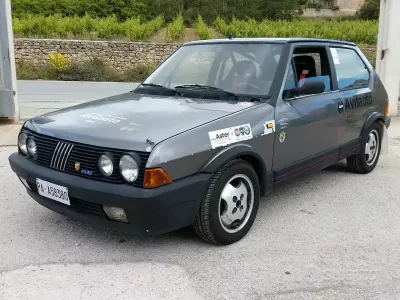 Käytetty Fiat Ritmo Abarth 130 HP (95 kW) 1983 Harmaa Sedan