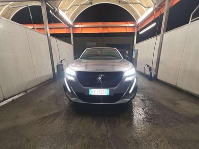 Begagnad Peugeot 2008 Allure 131 HK (96 kW) 2023 SUV