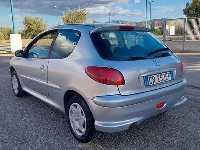Usata Peugeot 206 60 CV (44 kW) 2005 Grigio Berlina