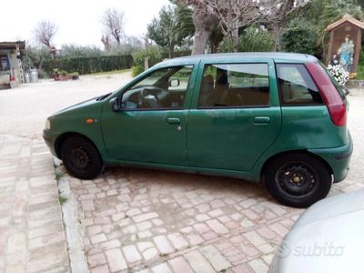 Usata Fiat Punto 75 CV (55 kW) 1996 Utilitaria