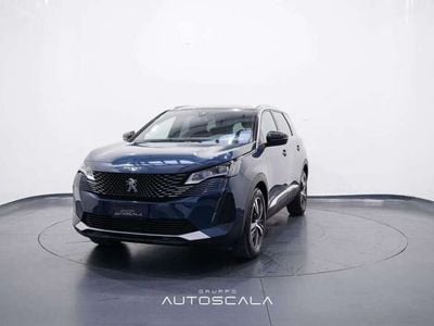 Usata Peugeot 5008 GT 131 CV (96 kW) 2023 Blu metallizzato Monovolume
