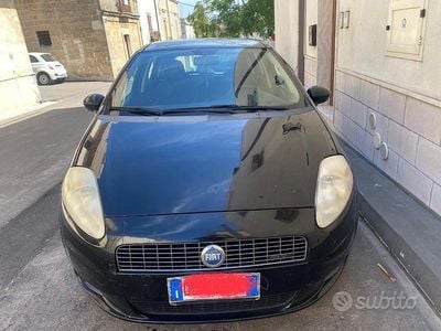 Usata Fiat Grande Punto 102 CV (75 kW) 2006 Utilitaria