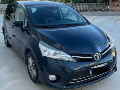 Usata Toyota Verso