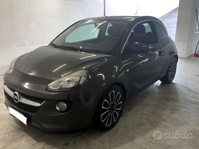 Usata Opel Adam Glam 69 CV (50 kW) 2014 Grigio Utilitaria
