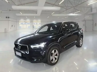 Occasion Volvo XC40 Momentum 129 ch (94 kW) 2021 Noir SUV