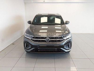 Usata VW T-Roc R-line 116 CV (85 kW) 2024 Grigio SUV