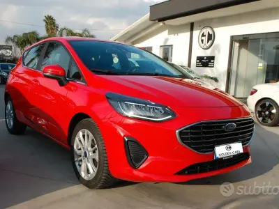 Usata Ford Fiesta Titanium 75 CV (55 kW) 2022 Rosso Utilitaria