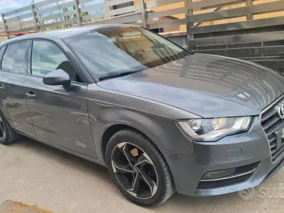 Usata Audi A3 105 CV (77 kW) 2014 Grigio Utilitaria
