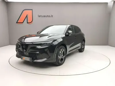Nuova Alfa Romeo GT Junior 145 CV (106 kW) 2025 Nero tortona SUV