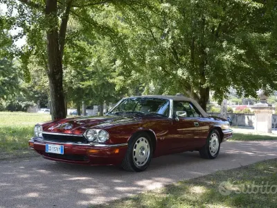 Usata Jaguar XJS 233 CV (171 kW) 1996 Rosso Cabrio