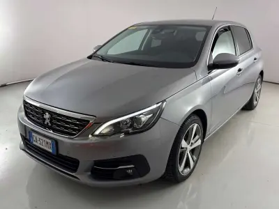 Usata Peugeot 308 131 CV (96 kW) 2020 Argento Berlina