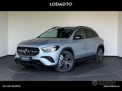 Nuova Mercedes GLA200 AMG line 150 CV (110 kW) 2026 Grigio SUV