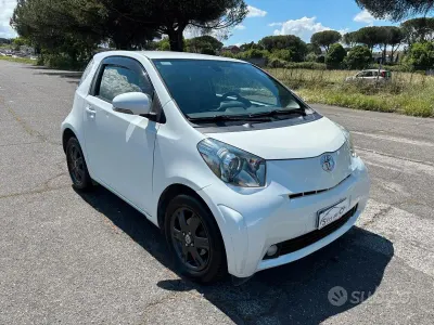 Usata Toyota iQ