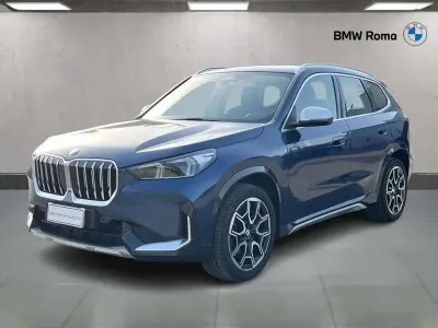 Usata BMW X1 xLine 163 CV (119 kW) 2023 Phytonic blue metallic SUV