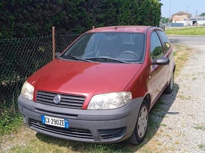 Usata Fiat Punto 60 CV (44 kW) 2006 Rosso Utilitaria