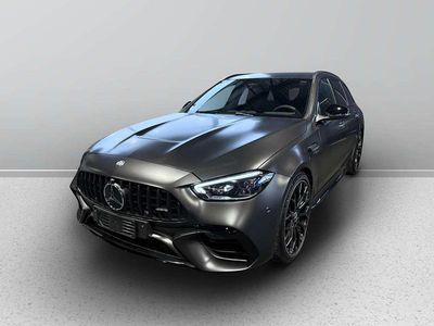 Nuova Mercedes C63 AMG Premium 680 CV (500 kW) 2026 Grigio grafite magno Station wagon