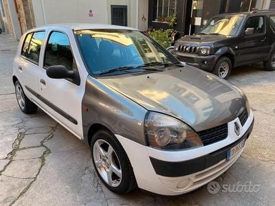 Renault Clio II