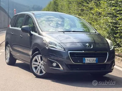 Usata Peugeot 5008