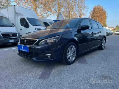 Gebraucht Peugeot 308 SW S 99 PS (72 kW) 2017 Blau Kombi
