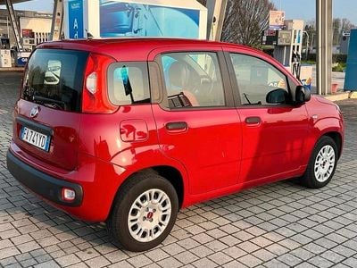 Usata Fiat Panda 69 CV (50 kW) 2015 Rosso Utilitaria