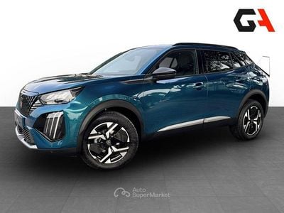 Usata Peugeot 2008 Allure 102 CV (75 kW) 2025 Verde SUV