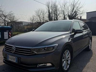 Usata VW Passat 120 CV (88 kW) 2015 Beige Station wagon