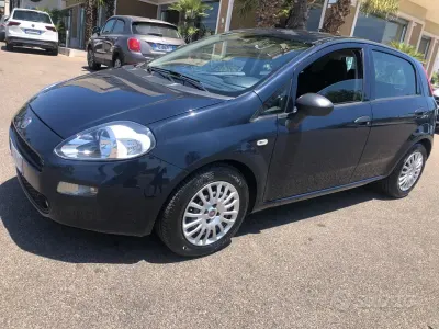Usata Fiat Punto S 95 CV (69 kW) 2018 Bluazzurro Utilitaria