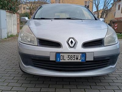 usata Renault Clio 1.2 16V 5 porte Dynamique