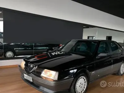 Usata Alfa Romeo 164 145 CV (106 kW) 1989 Nero Berlina