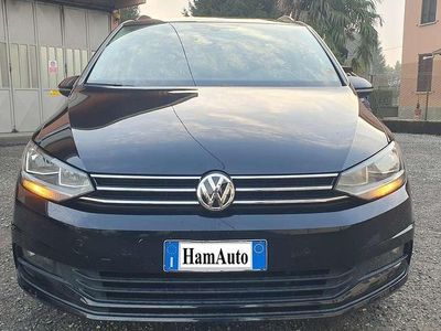 Usata VW Touran Executive 116 CV (85 kW) 2018 Nero Monovolume